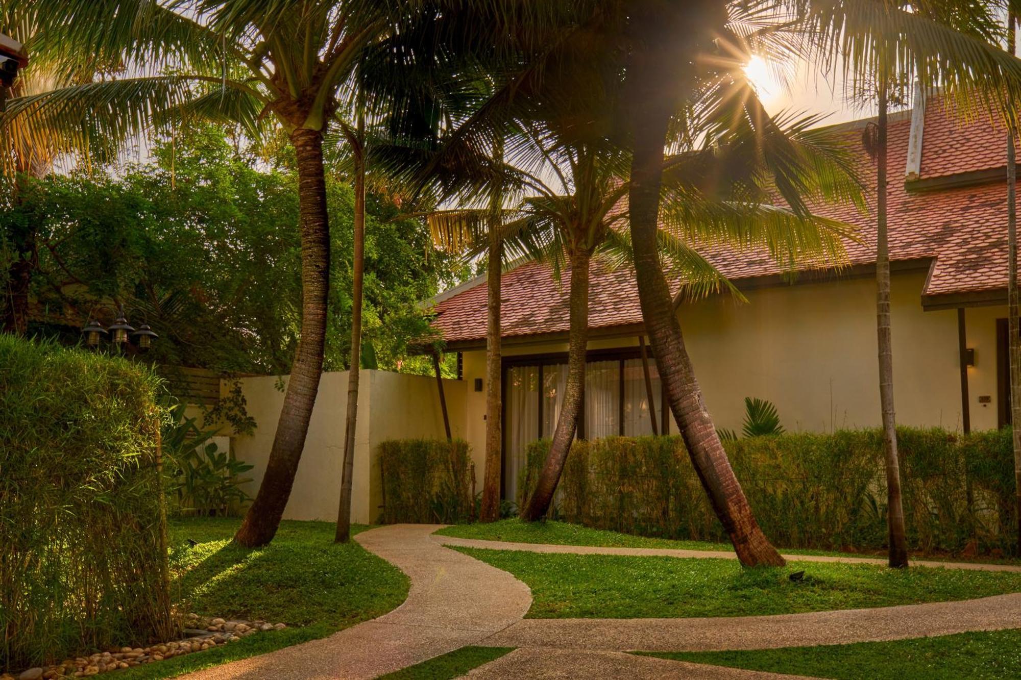 The Embassy Angkor Resort & Spa Σιέμ Ρέαπ Εξωτερικό φωτογραφία