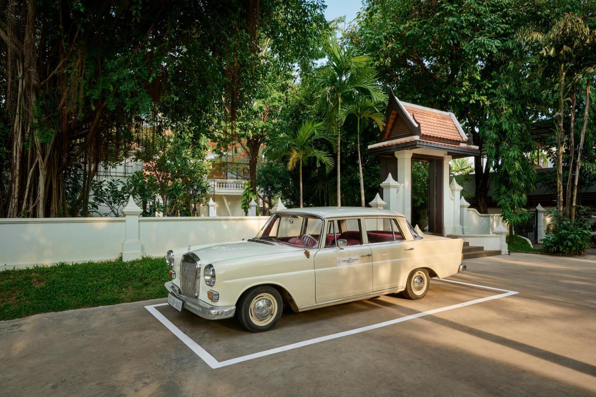 The Embassy Angkor Resort & Spa Σιέμ Ρέαπ Εξωτερικό φωτογραφία